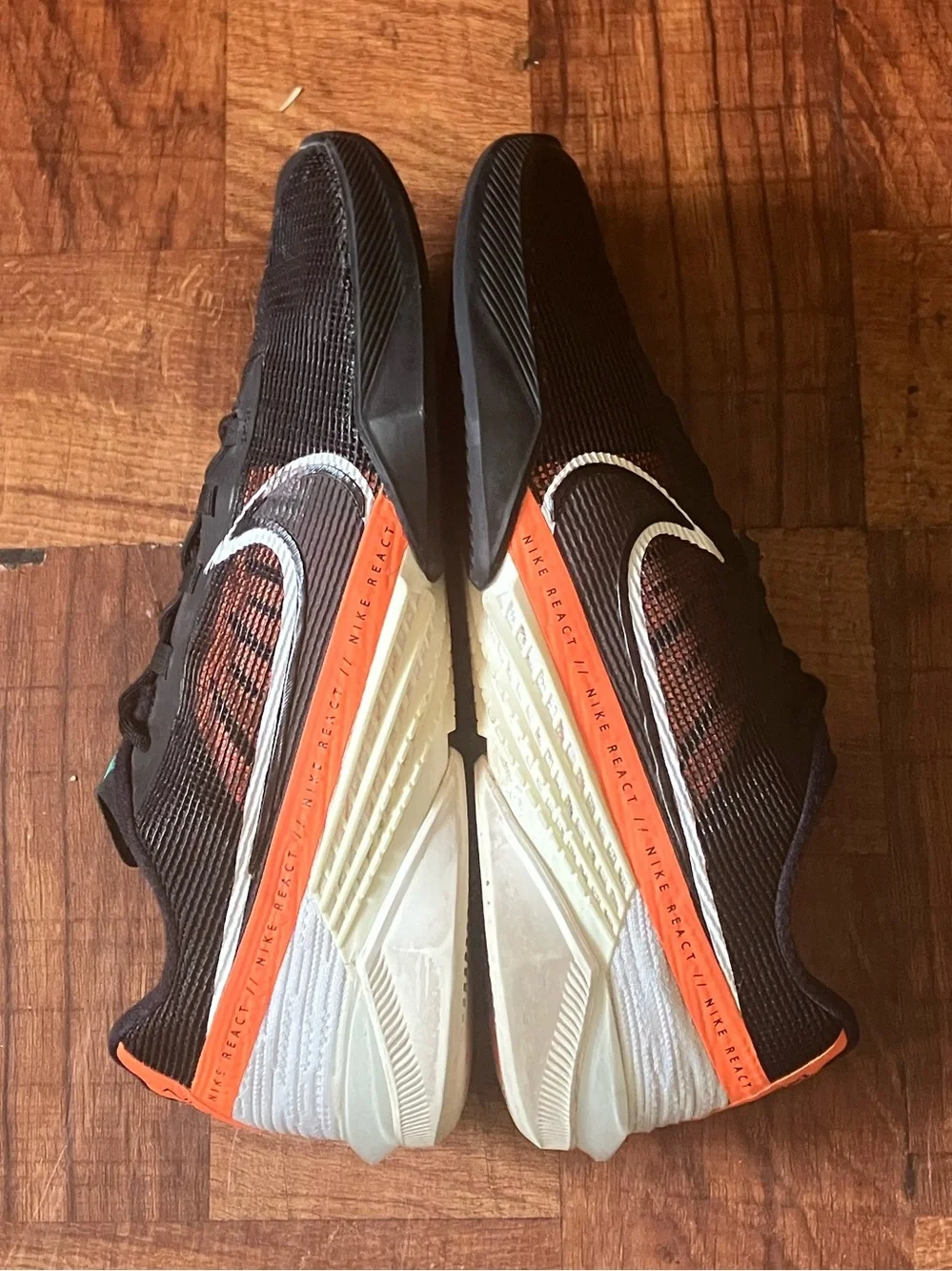 Nike Metcon Turbo React Black Total Orange Size 10